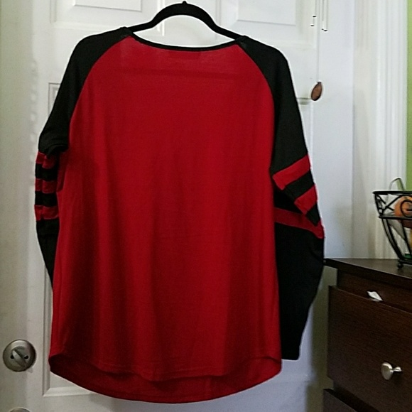 Top  type lightweight sweater - Picture 2 of 5